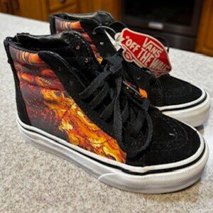 Kids Size 10.5 Vans SK8 Hi Zip Dragon Sneakers Black/True White